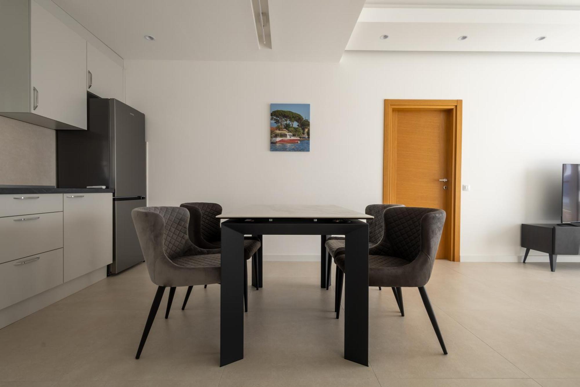 Panorama Bay Luxury Apartments Котор Экстерьер фото