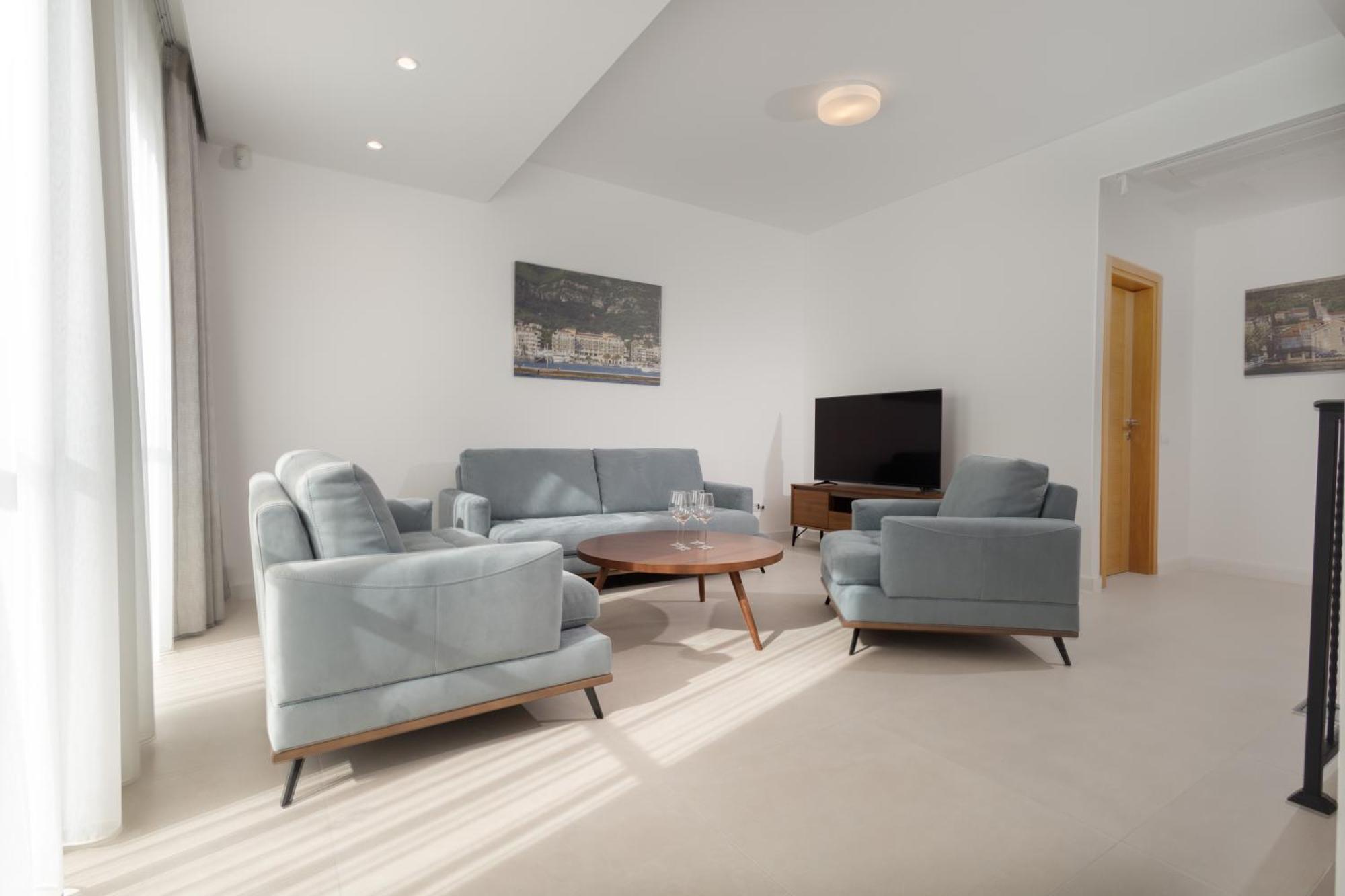 Panorama Bay Luxury Apartments Котор Экстерьер фото