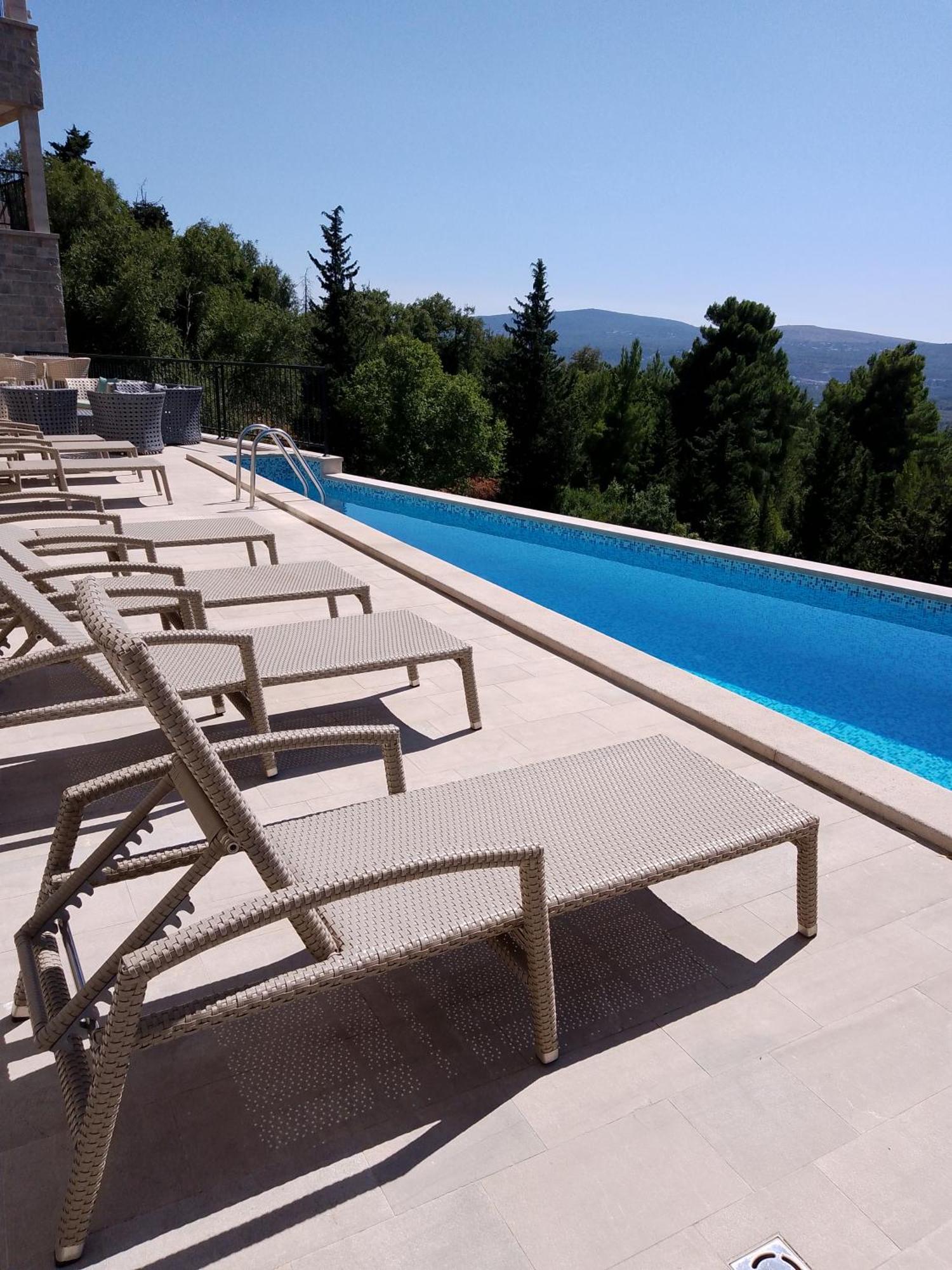 Panorama Bay Luxury Apartments Котор Экстерьер фото