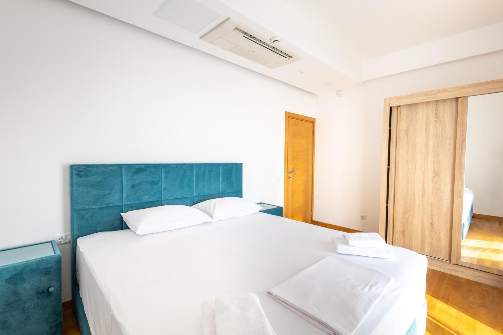 Panorama Bay Luxury Apartments Котор Экстерьер фото